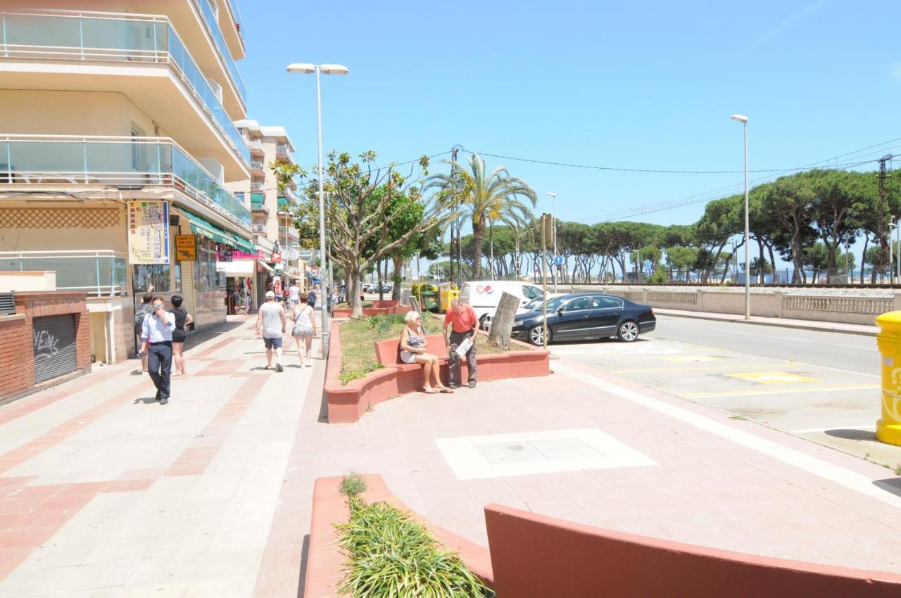 Homeholidaysrentals Lorraine Malgrat de Mar Exteriör bild